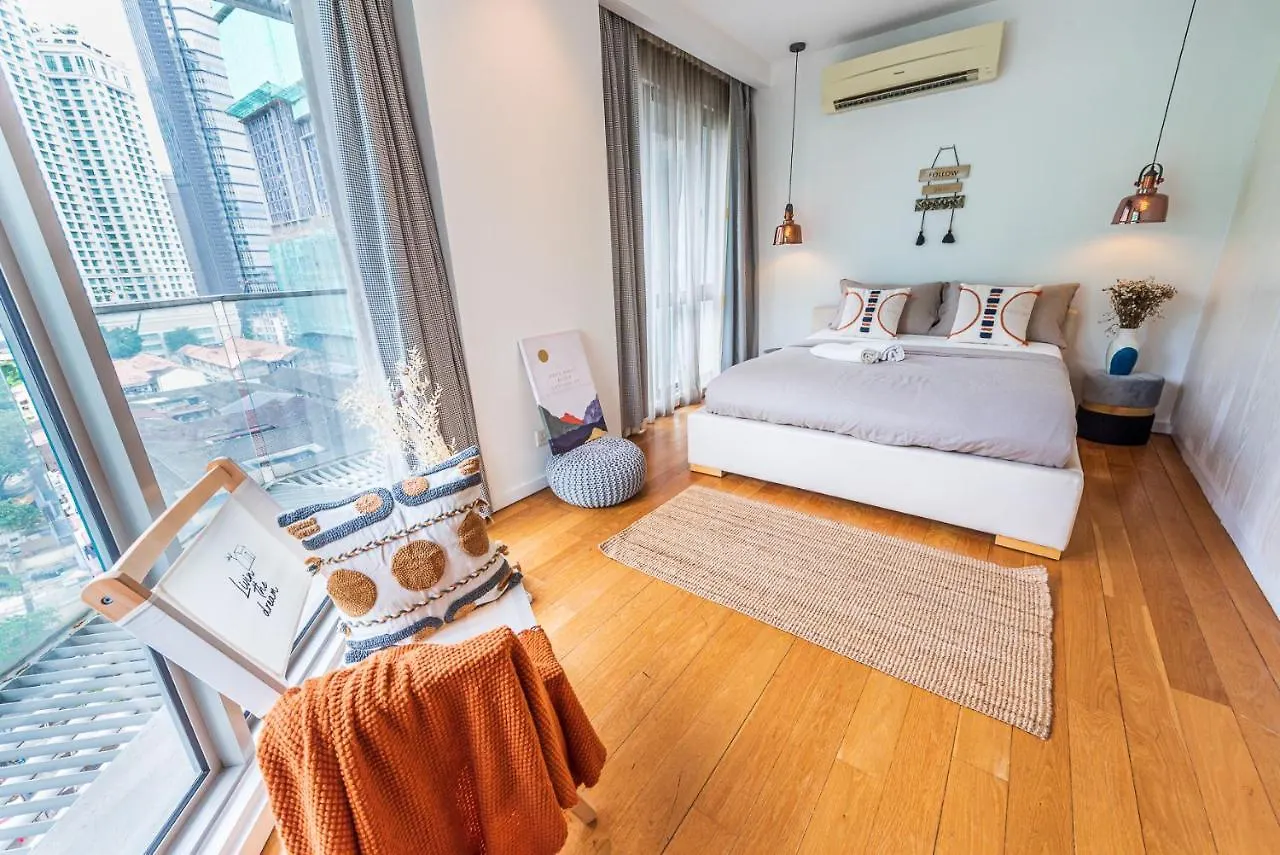Fairlane 2Mins Walk To Bukit Bintang Best Sunset View 2Br 8-1 Wifi 100Mbps Kuala Lumpur